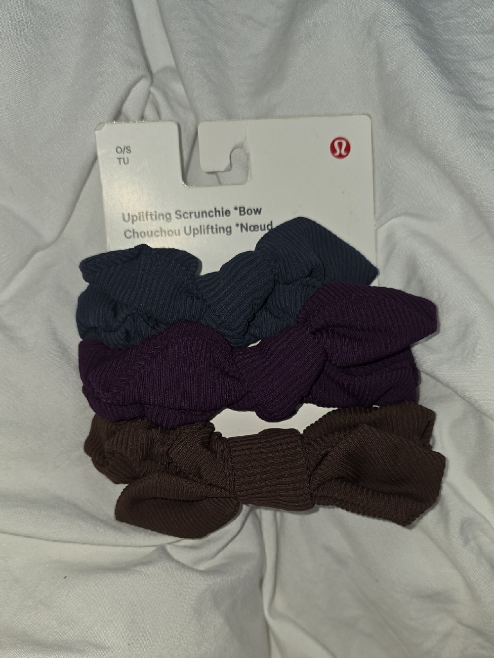 Lululemon Uplifting Scrunchie Bow 3 Pack - In Shale Blue/Java/Dramatic Magenta